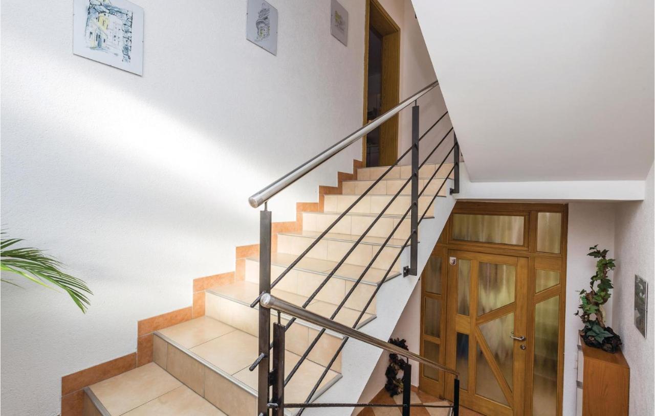 Nice Apartment In Volosko With Kitchen Buitenkant foto
