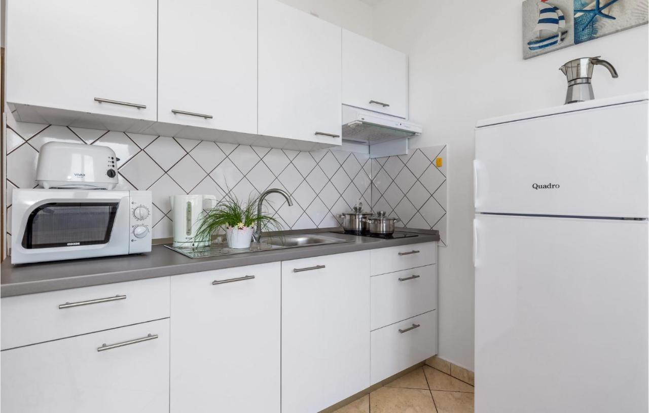 Nice Apartment In Volosko With Kitchen Buitenkant foto
